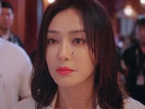 娱乐吃瓜电视剧女演员,揭秘吃瓜剧中的璀璨女星 第3张 娱乐吃瓜电视剧女演员,揭秘吃瓜剧中的璀璨女星 第3张